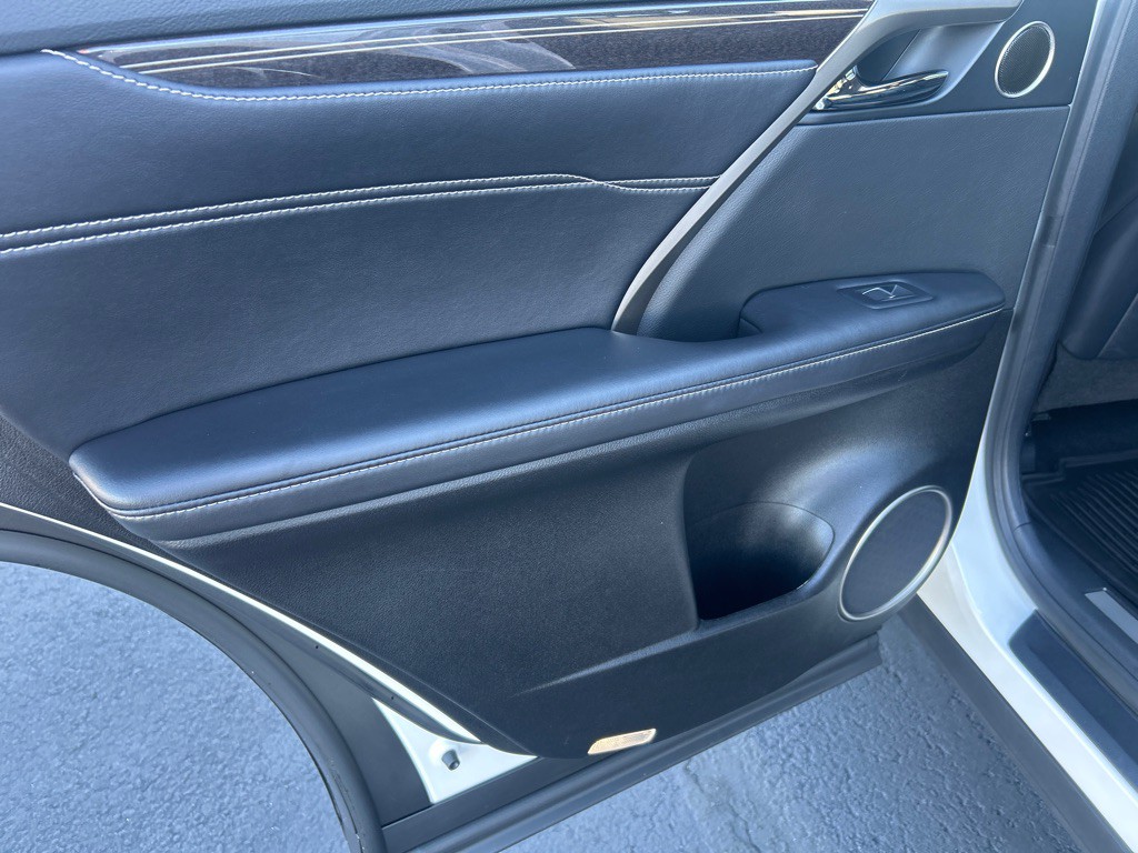 2017 Lexus RX Image 22