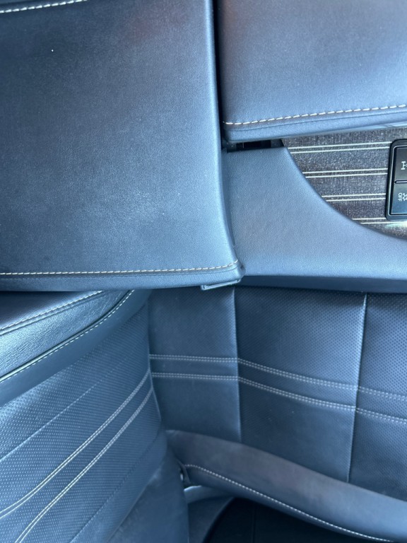 2017 Lexus RX Image 35