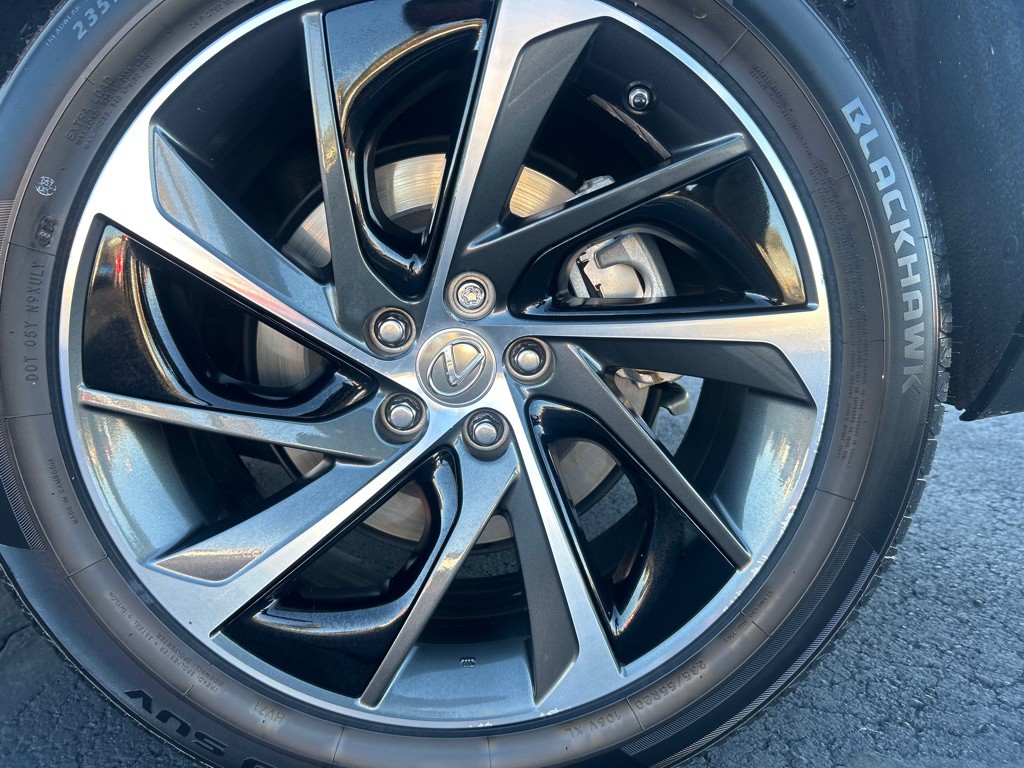 2017 Lexus RX Image 37