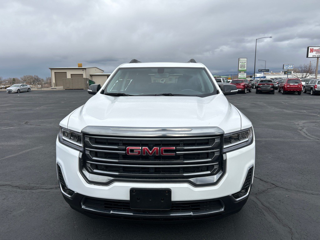 2020 GMC Acadia Image 3