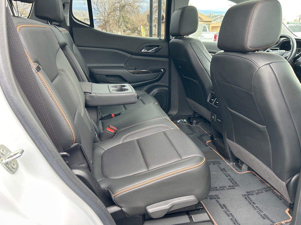 2020 GMC Acadia Image 17