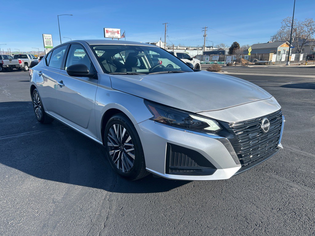 2024 Nissan Altima Image 4