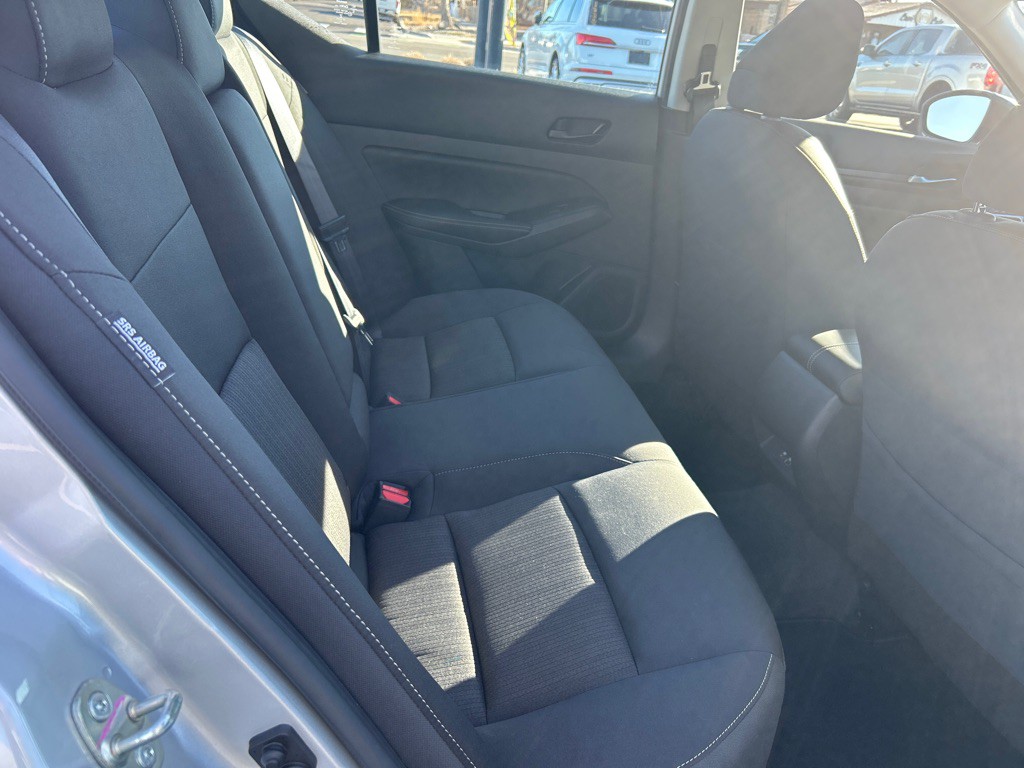 2024 Nissan Altima Image 13