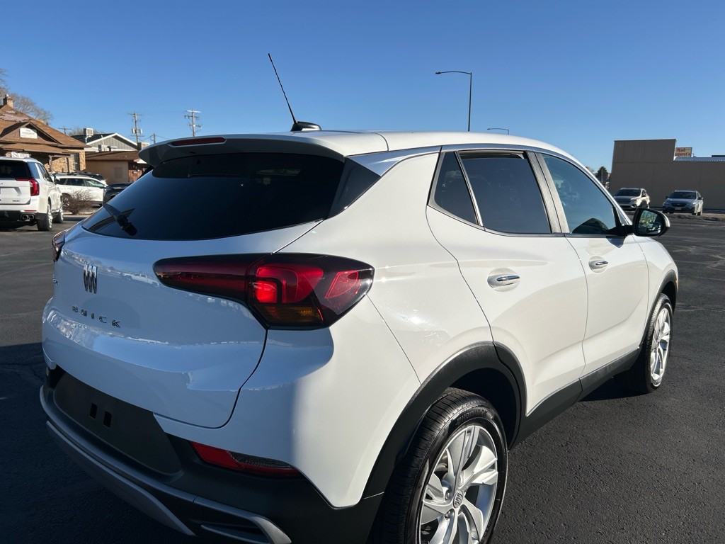 2024 Buick Enclave Image 6