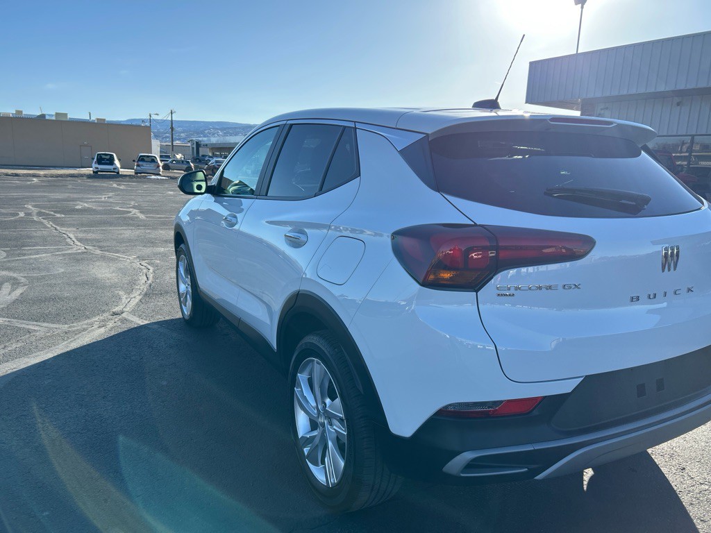 2024 Buick Enclave Image 8
