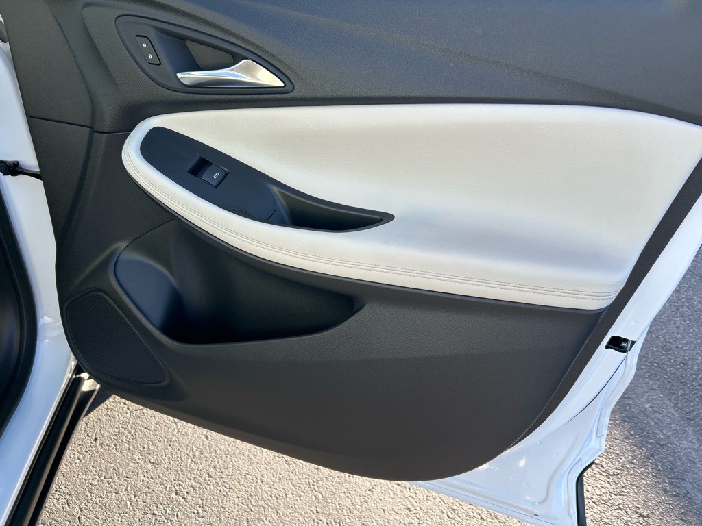 2024 Buick Enclave Image 13