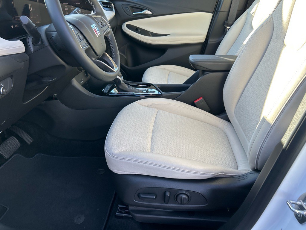 2024 Buick Enclave Image 21