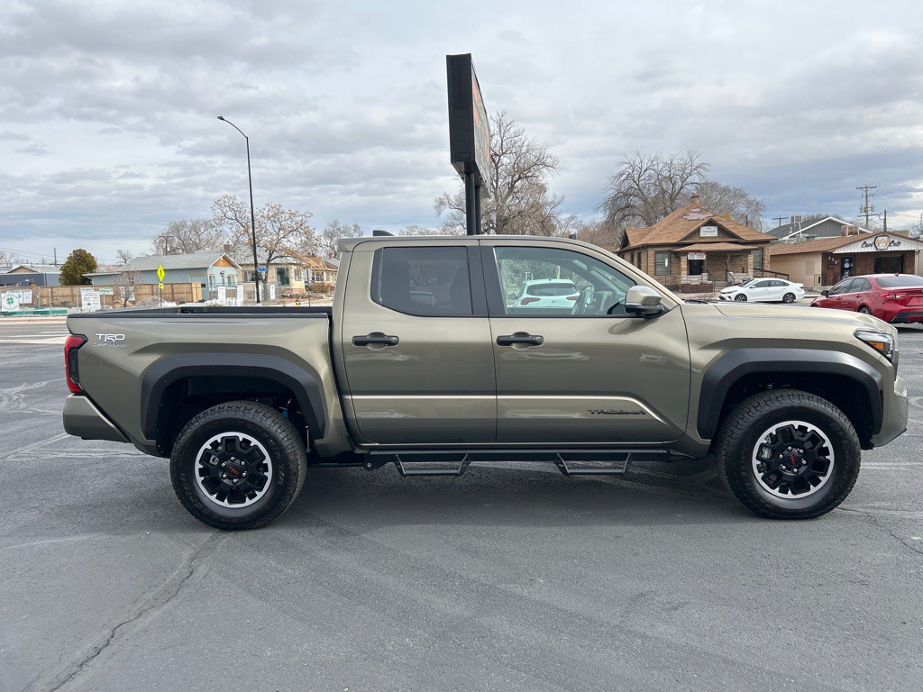 2025 Toyota Tacoma Image 5