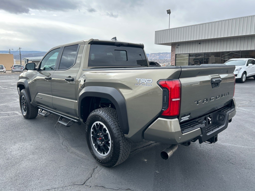 2025 Toyota Tacoma Image 8