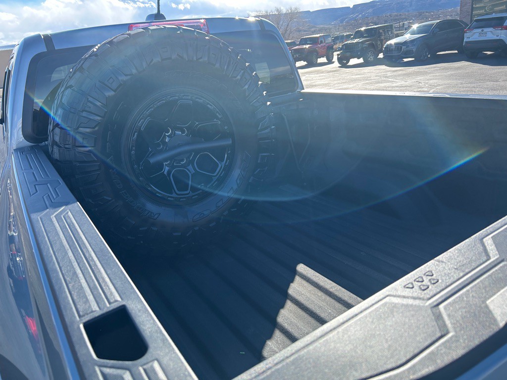 2025 Chevrolet Colorado Image 9