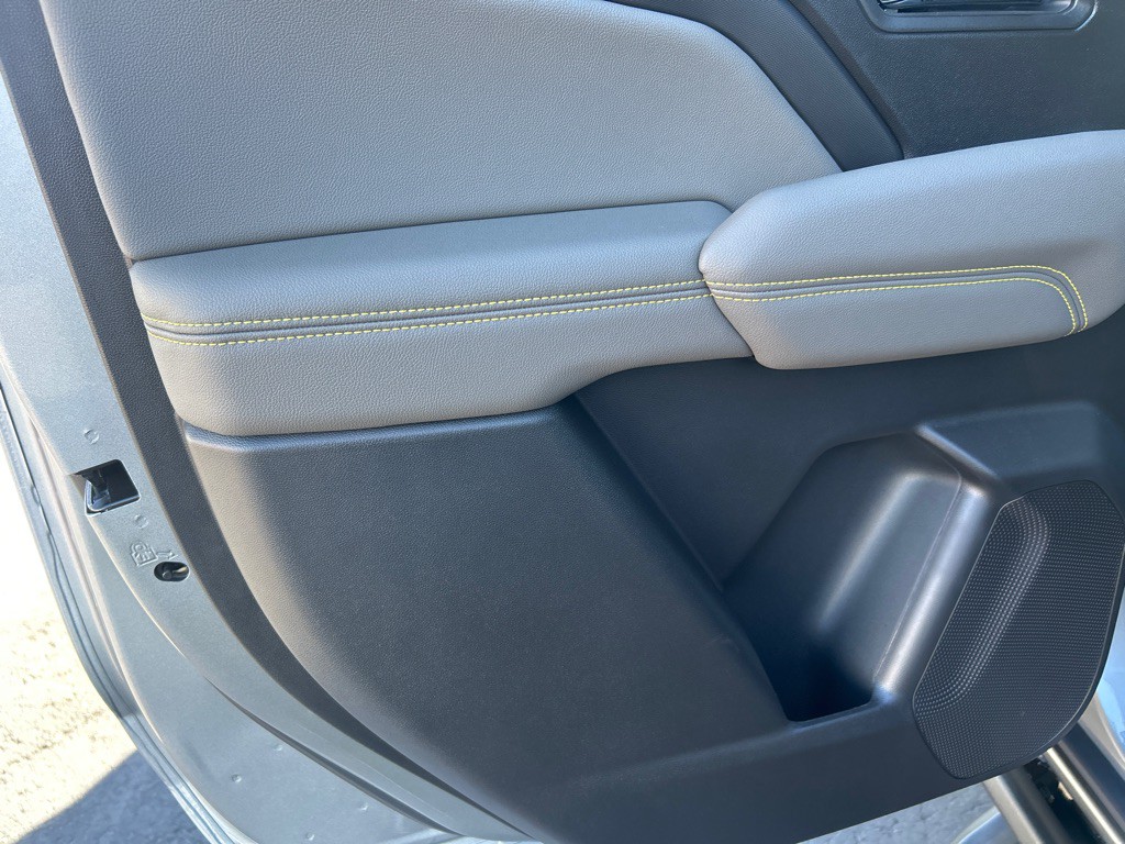 2025 Chevrolet Colorado Image 18