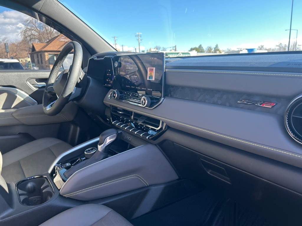 2025 Chevrolet Colorado Image 3