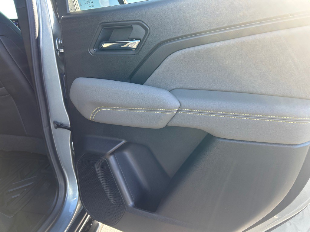 2025 Chevrolet Colorado Image 5