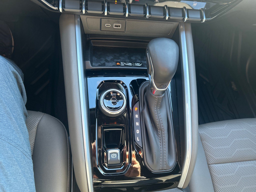 2025 Chevrolet Colorado Image 18