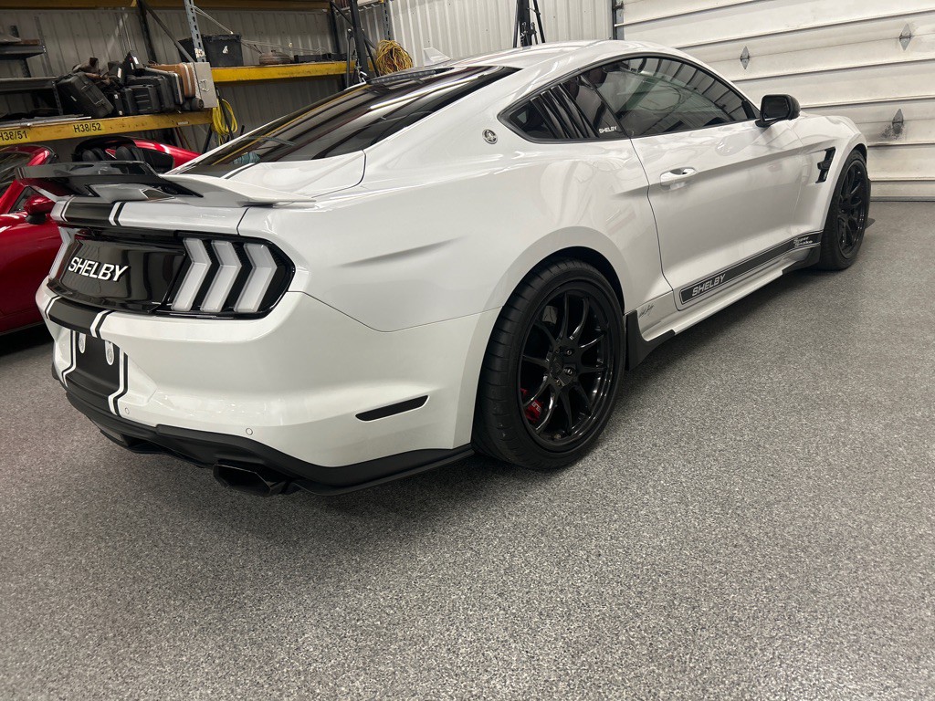 2021 Ford Mustang Image 6