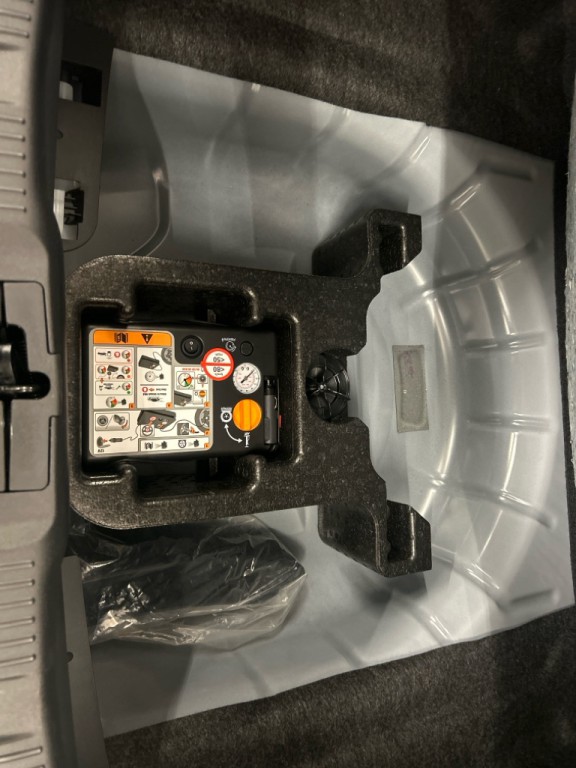 2021 Ford Mustang Image 30