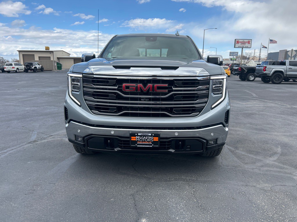 2026 GMC Sierra Image 3