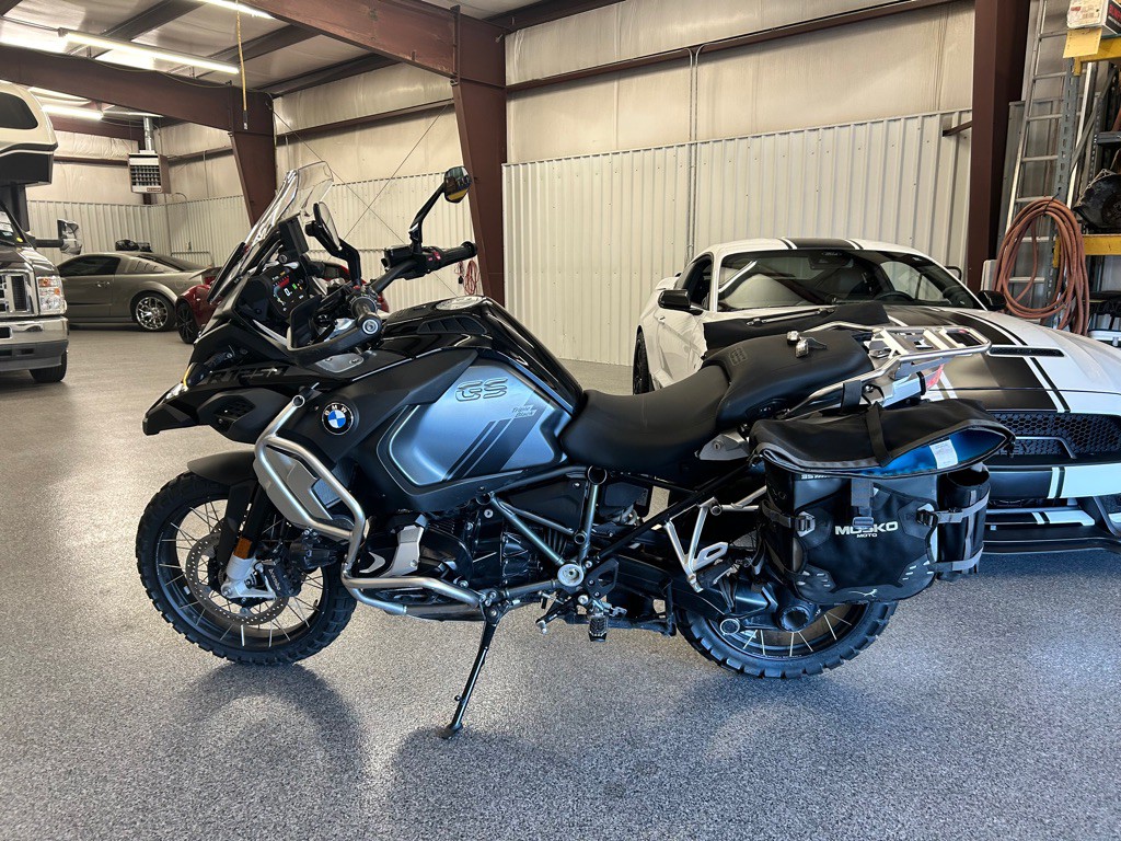 2024 BMW 1 Series Image 1