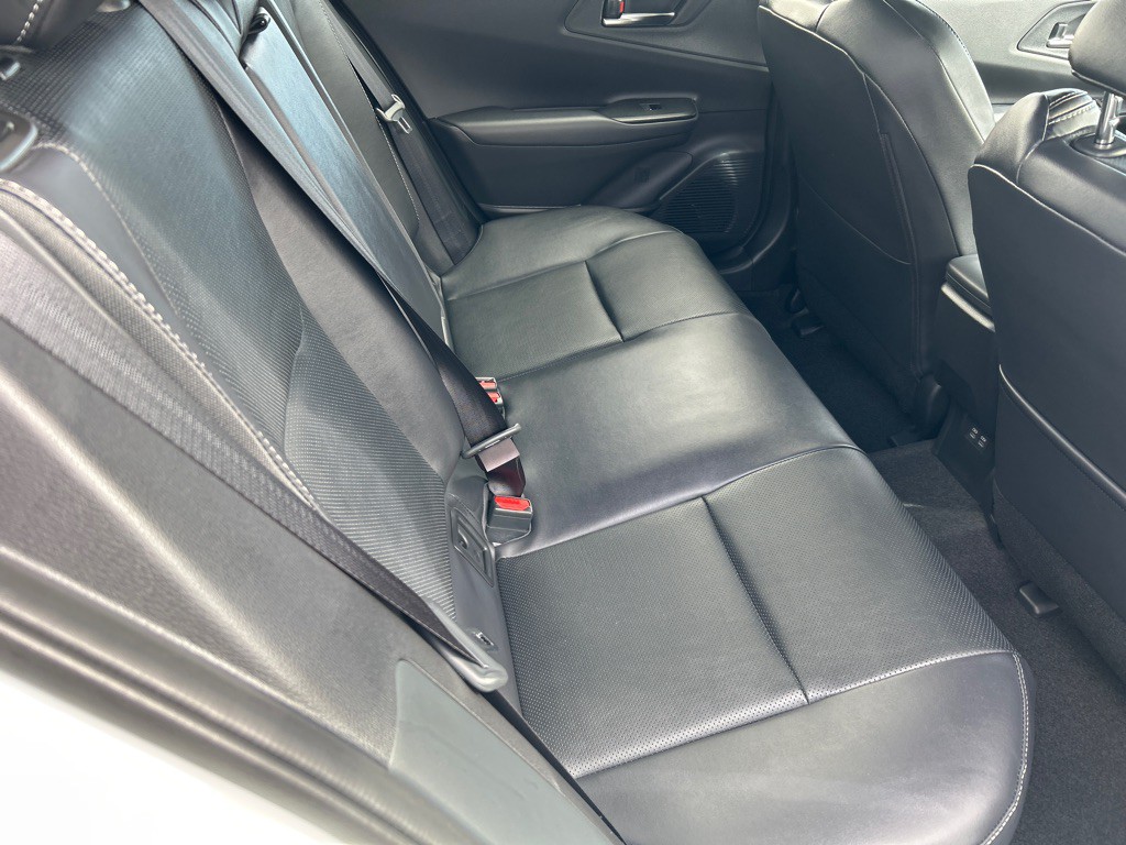 2025 Toyota Prius Image 15