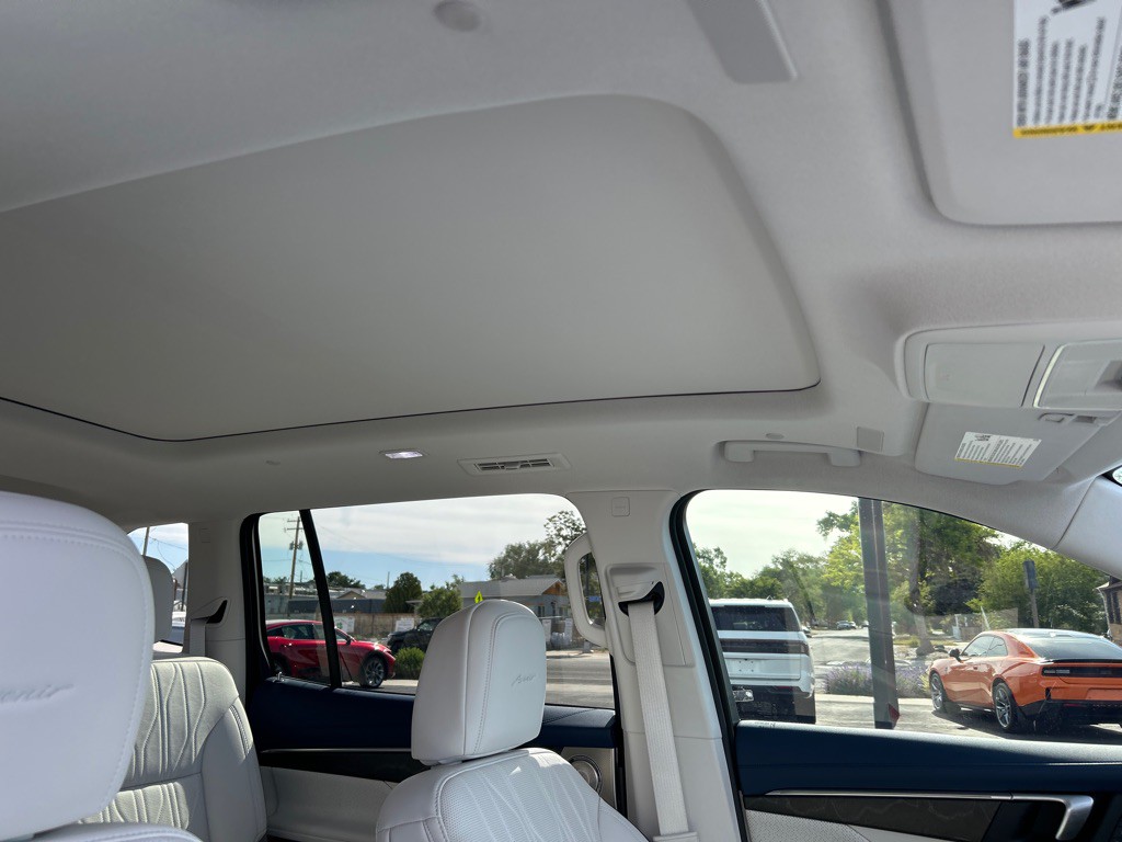 2026 Buick Enclave Image 15