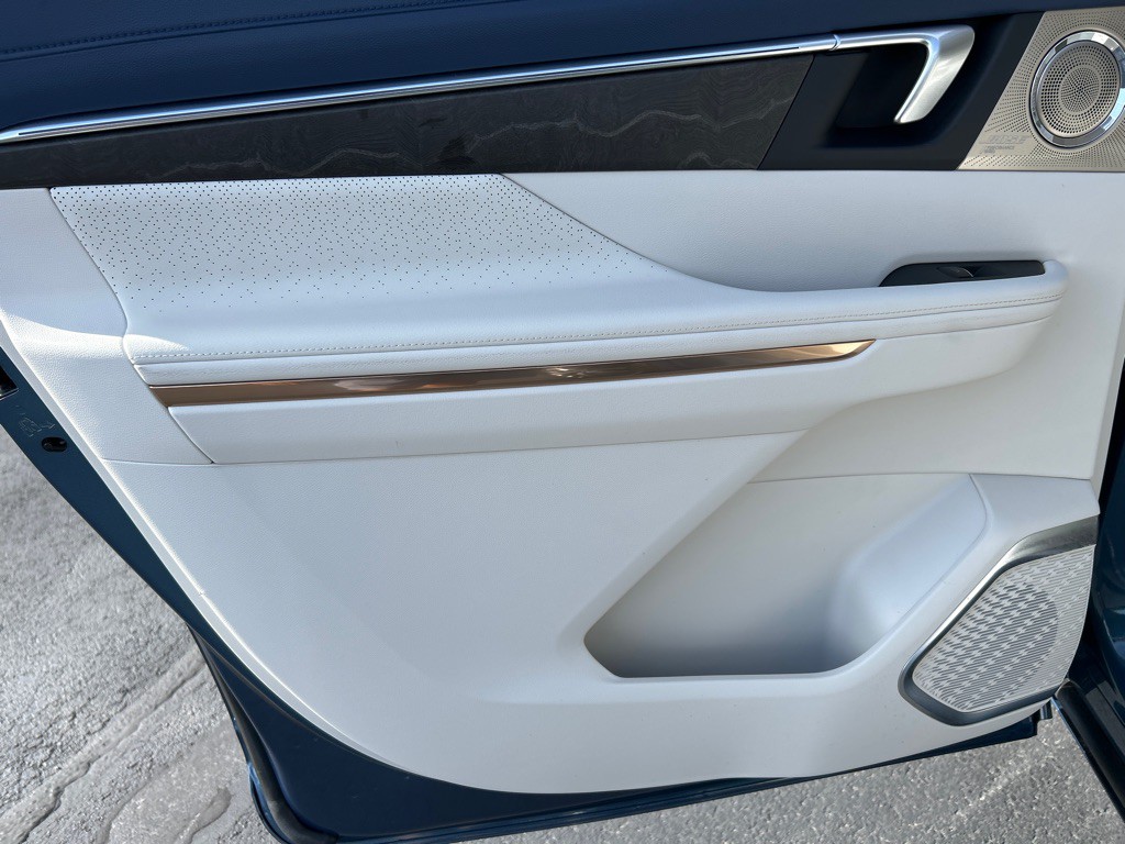 2026 Buick Enclave Image 20