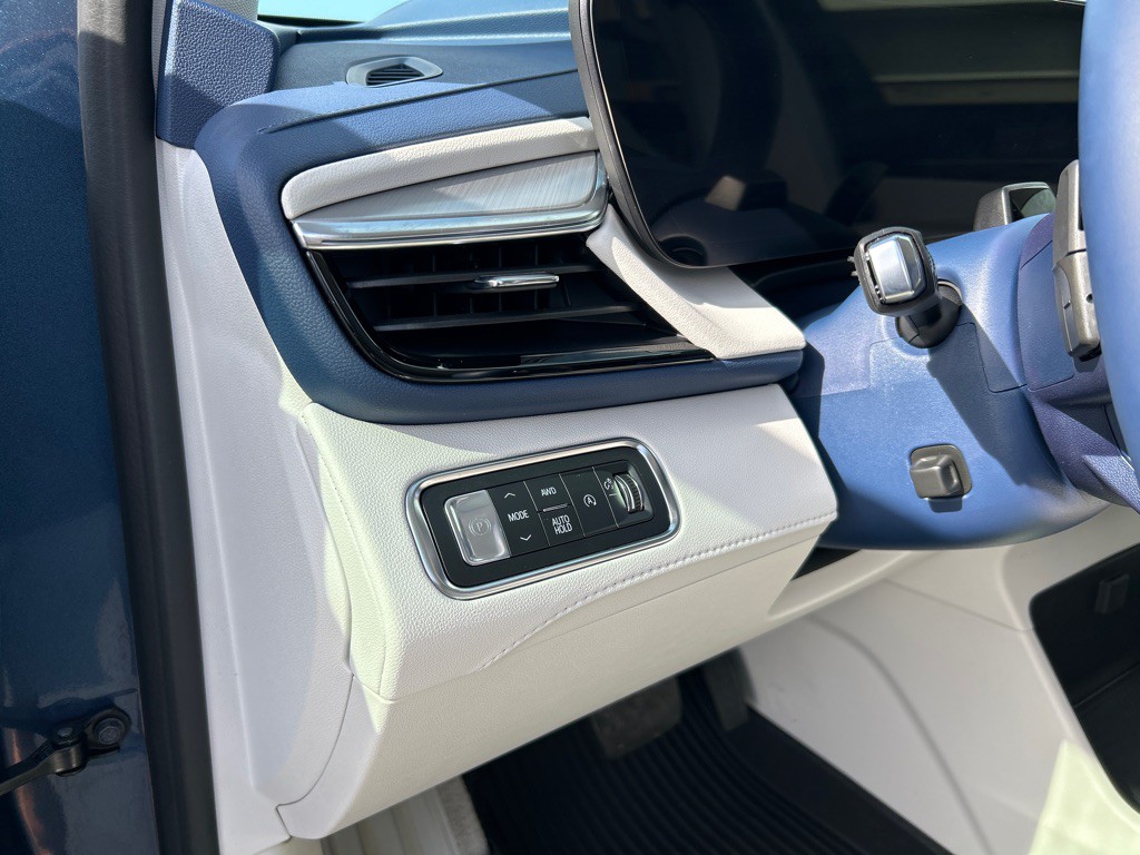 2026 Buick Enclave Image 25
