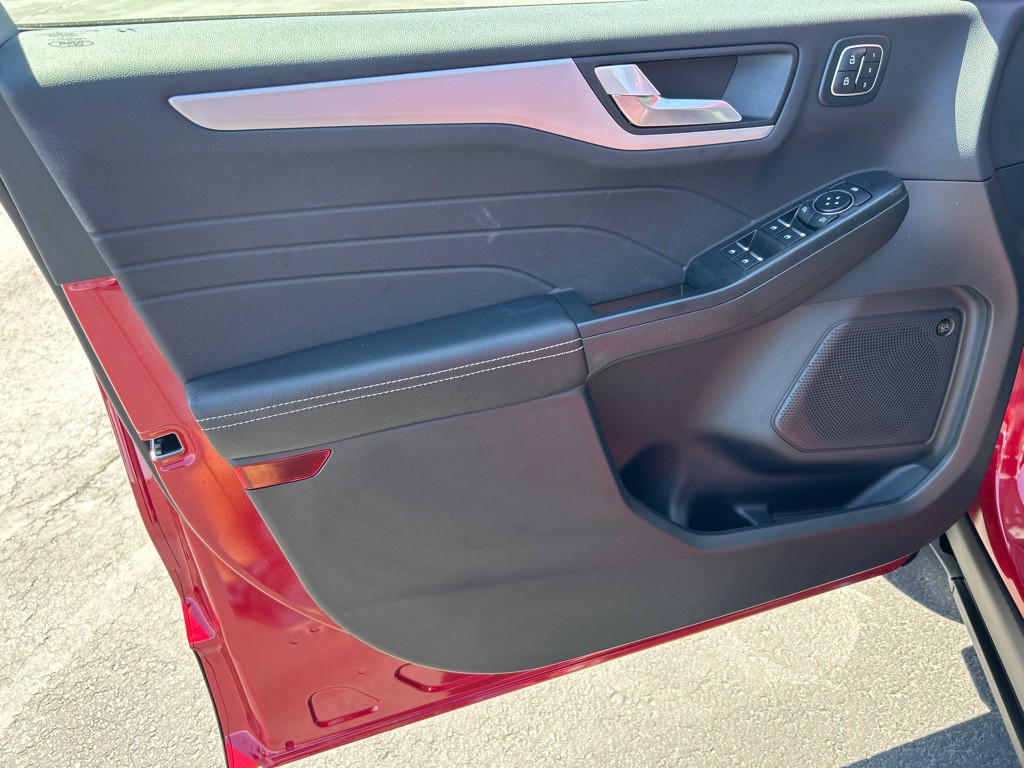 2026 Ford Escape Image 19