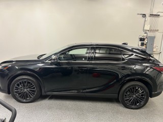 Image for 2026 Lexus RX 450H+ PREMIUM ID: 7596331