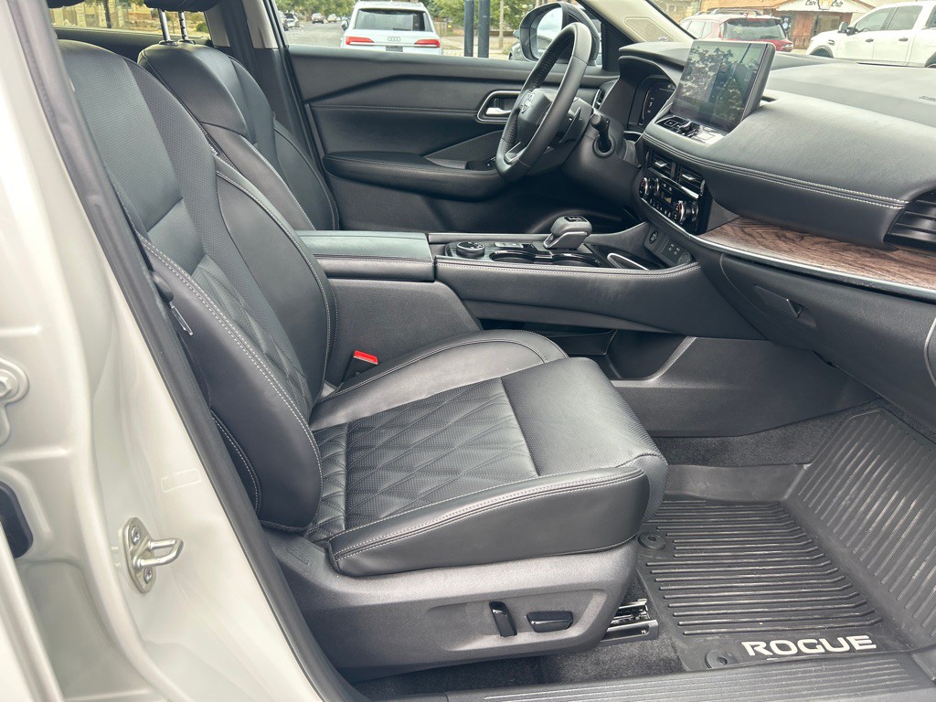2026 Nissan Rogue Image 11
