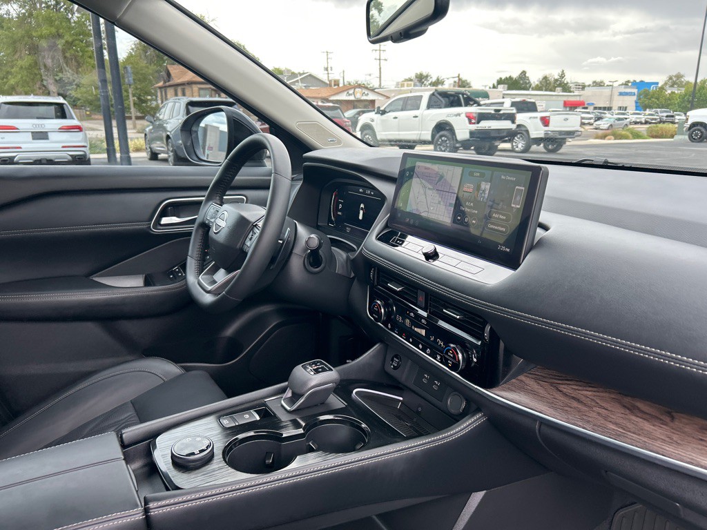 2026 Nissan Rogue Image 12