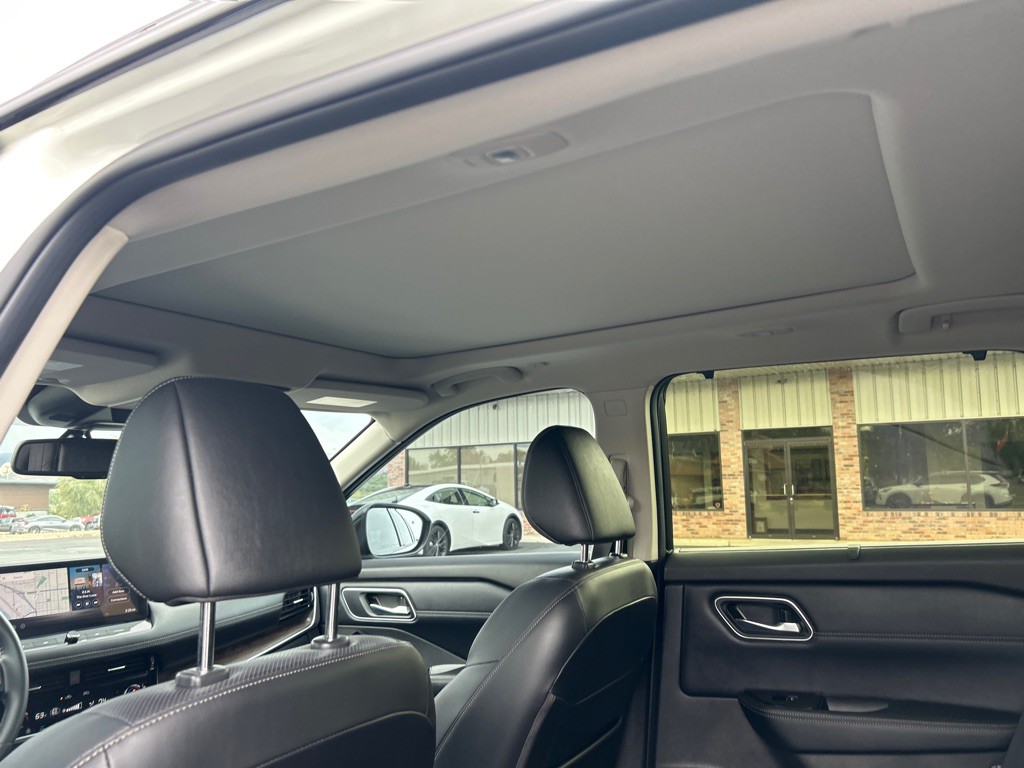 2026 Nissan Rogue Image 18