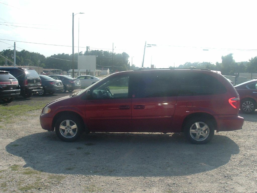 2007 Dodge Grand Caravan Image 2