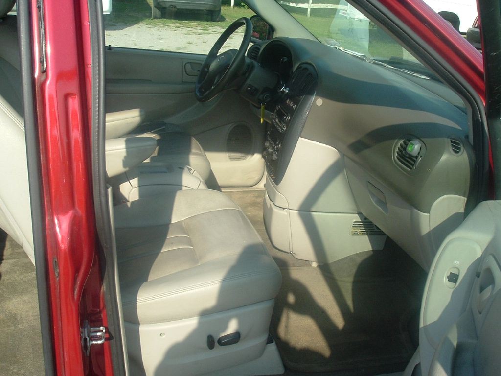 2007 Dodge Grand Caravan Image 9