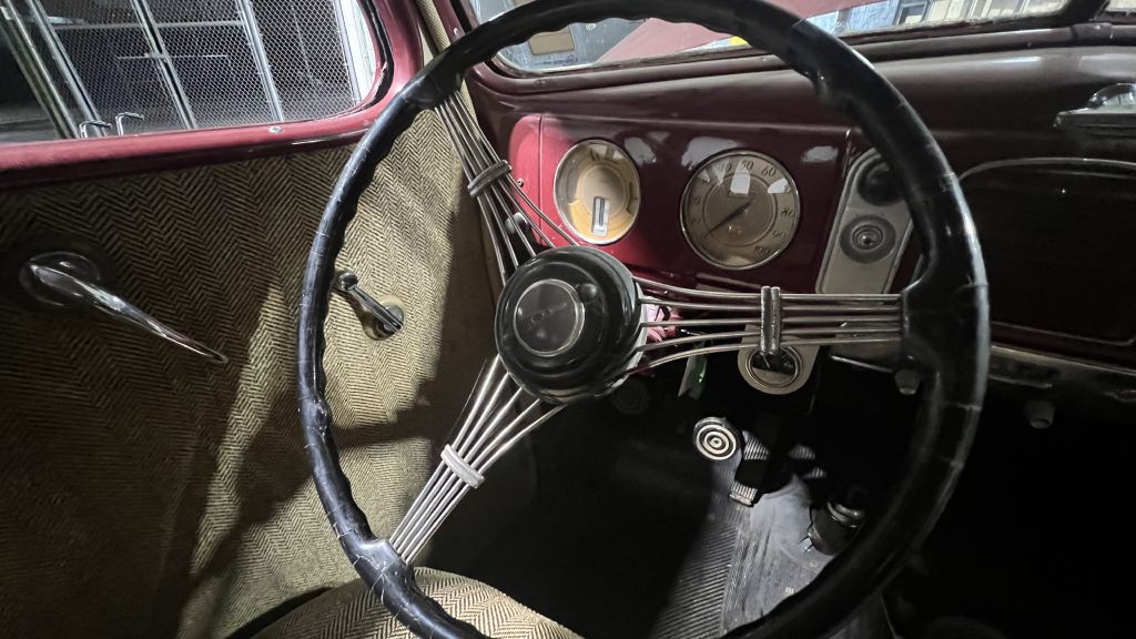 1938 Ford Standard 2dr Sd Image 30