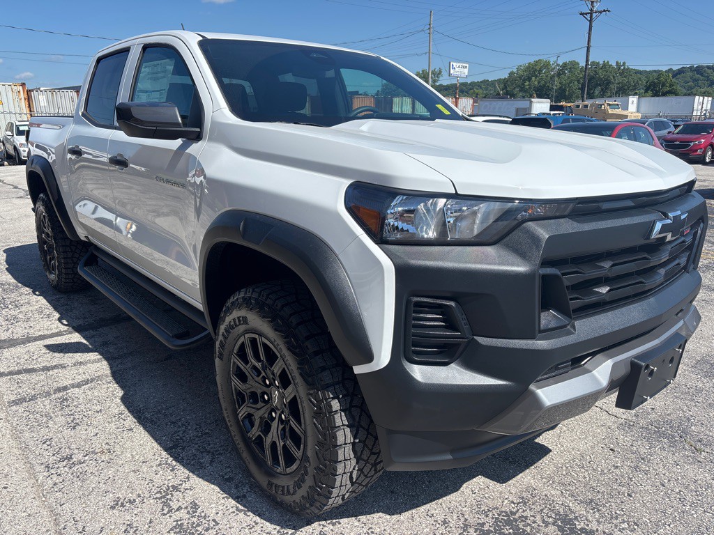 2025 Chevrolet Colorado Image 5