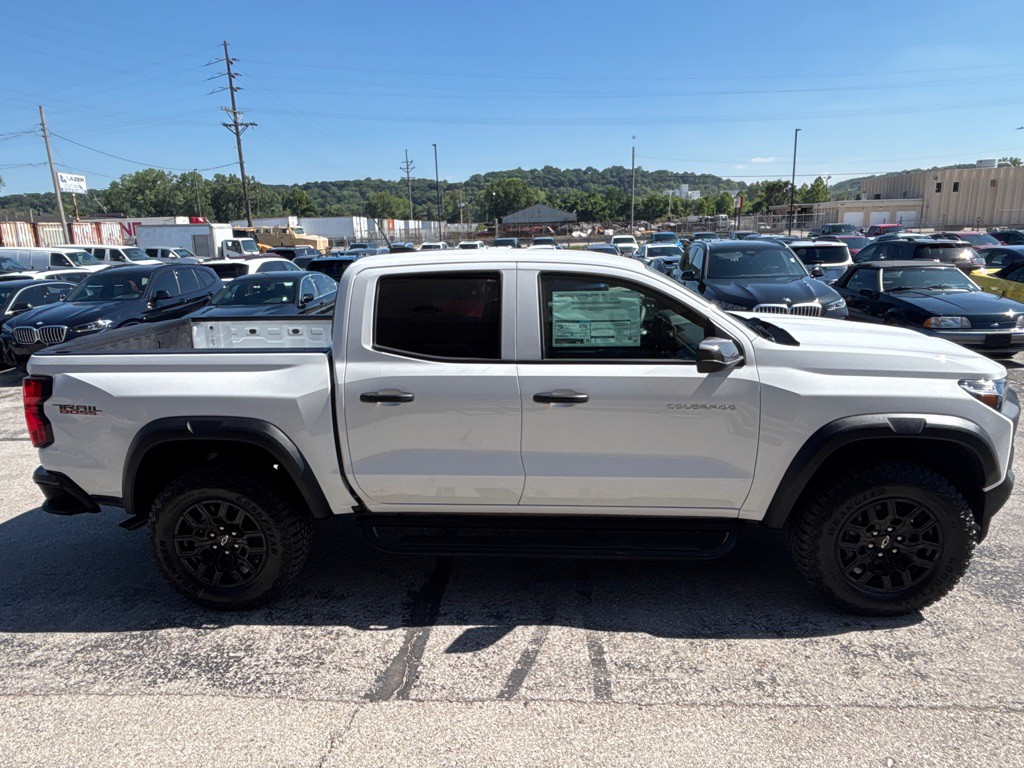 2025 Chevrolet Colorado Image 7