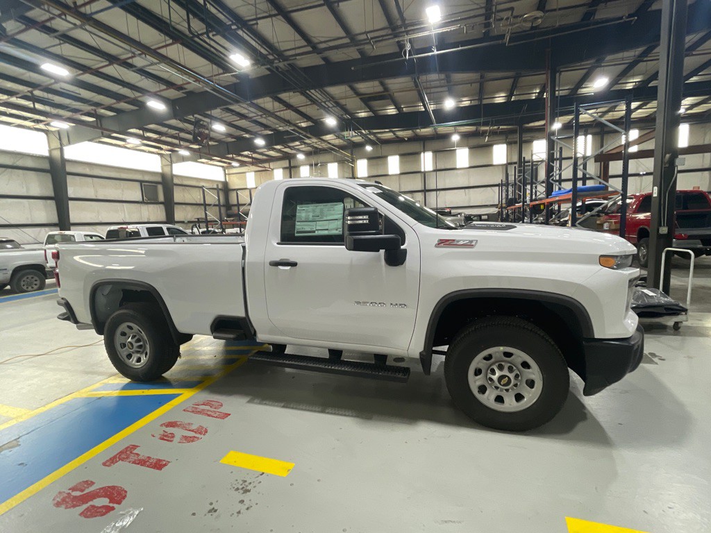 2025 Chevrolet Silverado 1500 Image 1