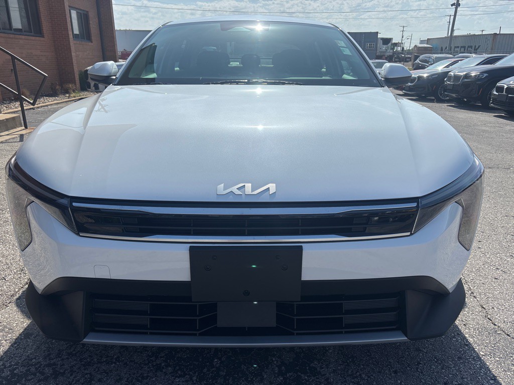 2025 Kia K4 Image 3
