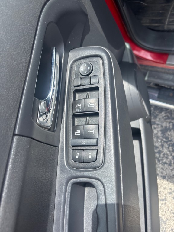 2010 Jeep Liberty Image 14