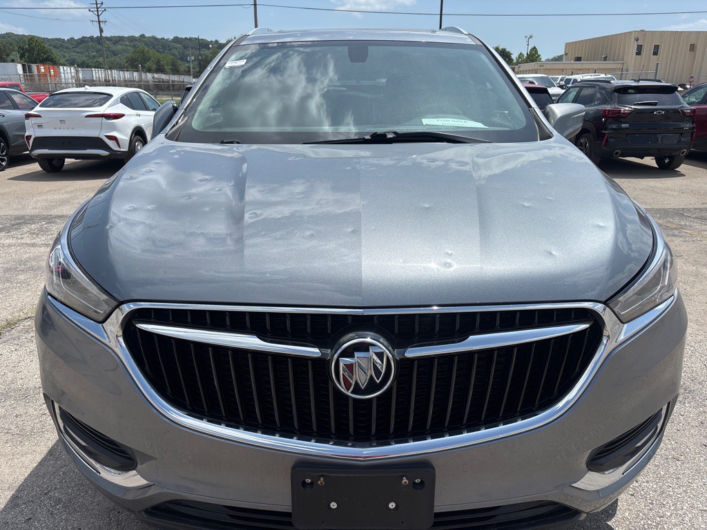2021 Buick Enclave Image 3