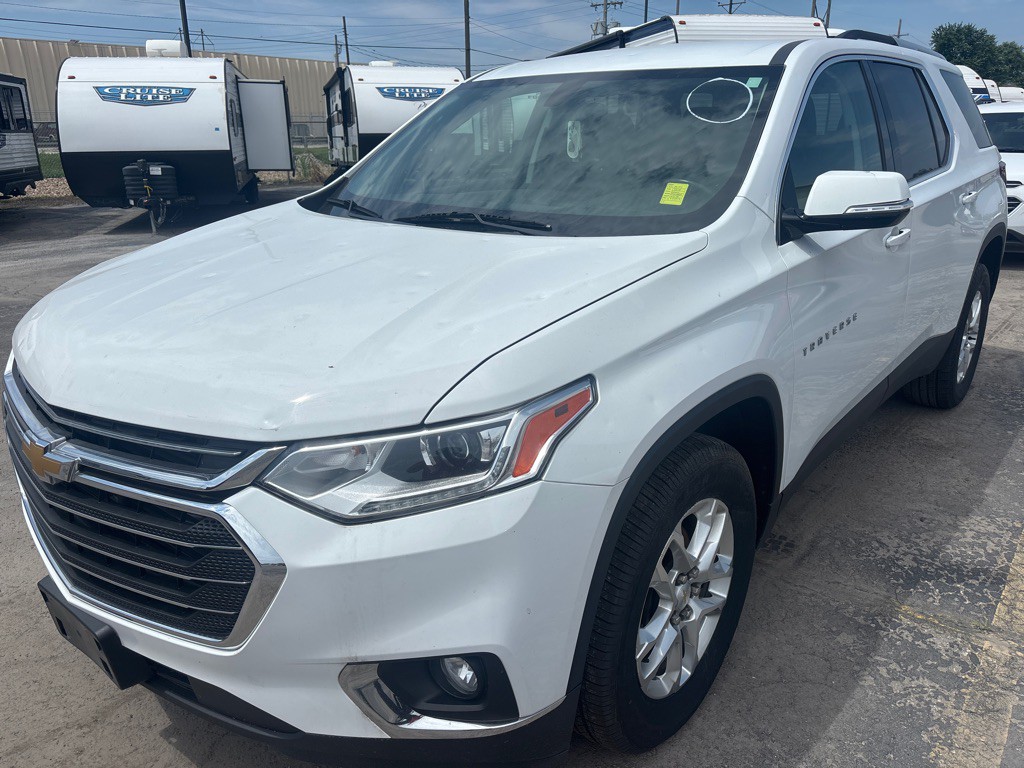 2018 Chevrolet Traverse Image 2