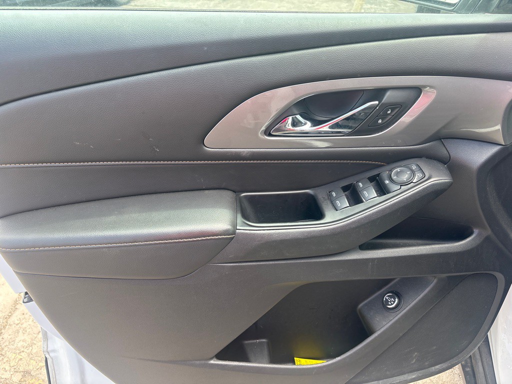 2018 Chevrolet Traverse Image 12