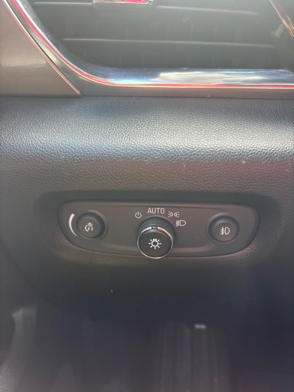 2018 Chevrolet Traverse Image 22