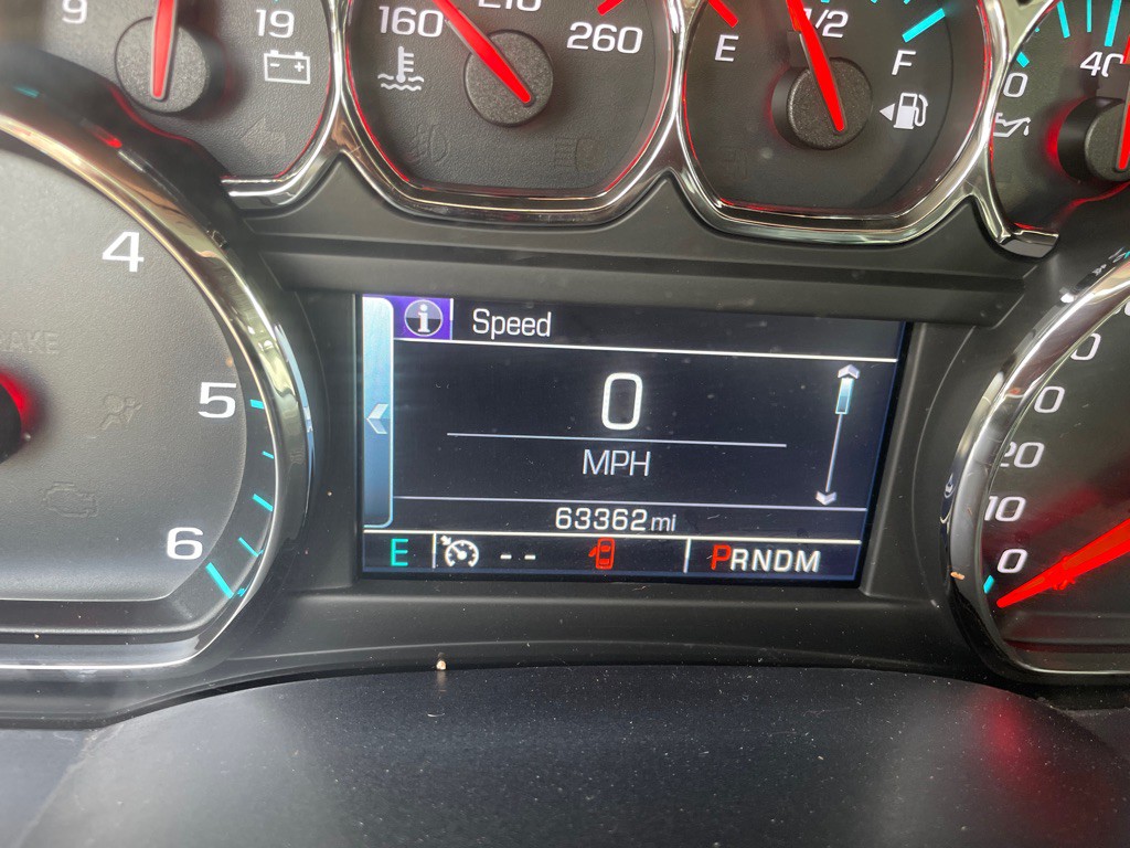 2015 Chevrolet Silverado 1500 Image 2