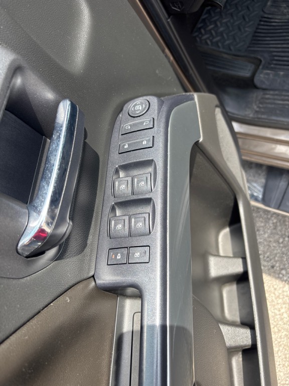 2015 Chevrolet Silverado 1500 Image 17