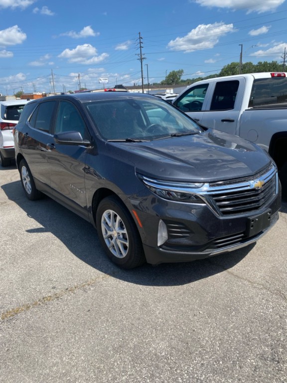 2022 Chevrolet Equinox Image 2