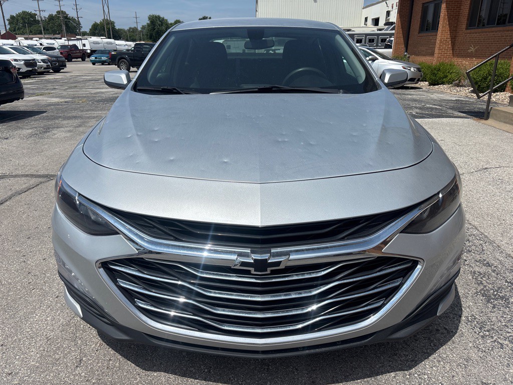 2022 Chevrolet Malibu Image 6