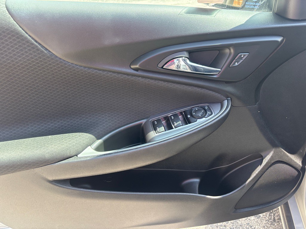 2022 Chevrolet Malibu Image 16