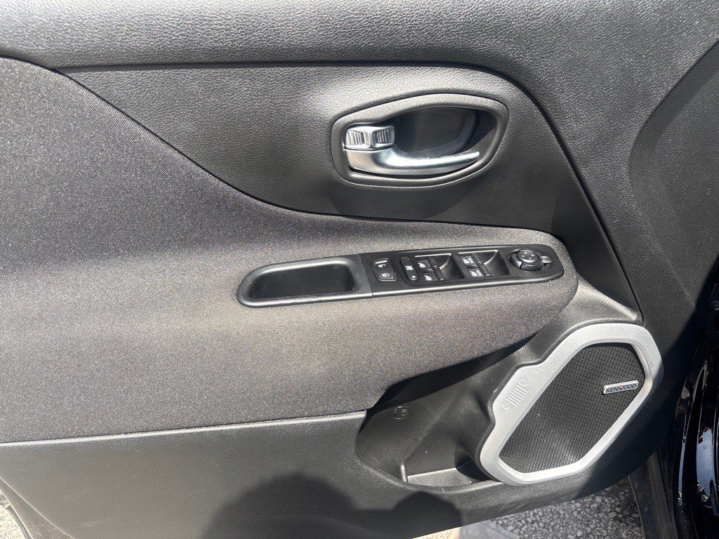 2021 Jeep Renegade Image 17