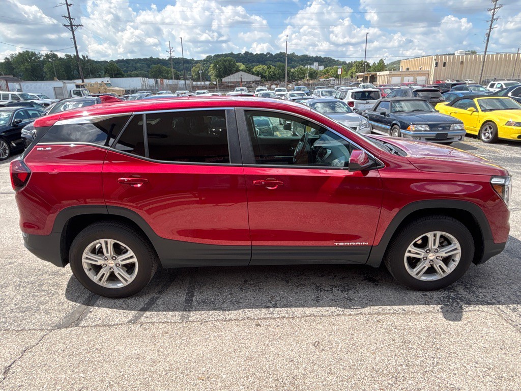 2024 GMC Terrain Image 7